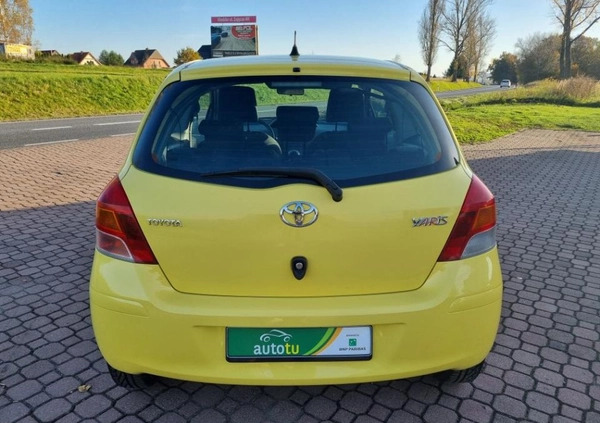 Toyota Yaris cena 11700 przebieg: 235700, rok produkcji 2010 z Kłodzko małe 529